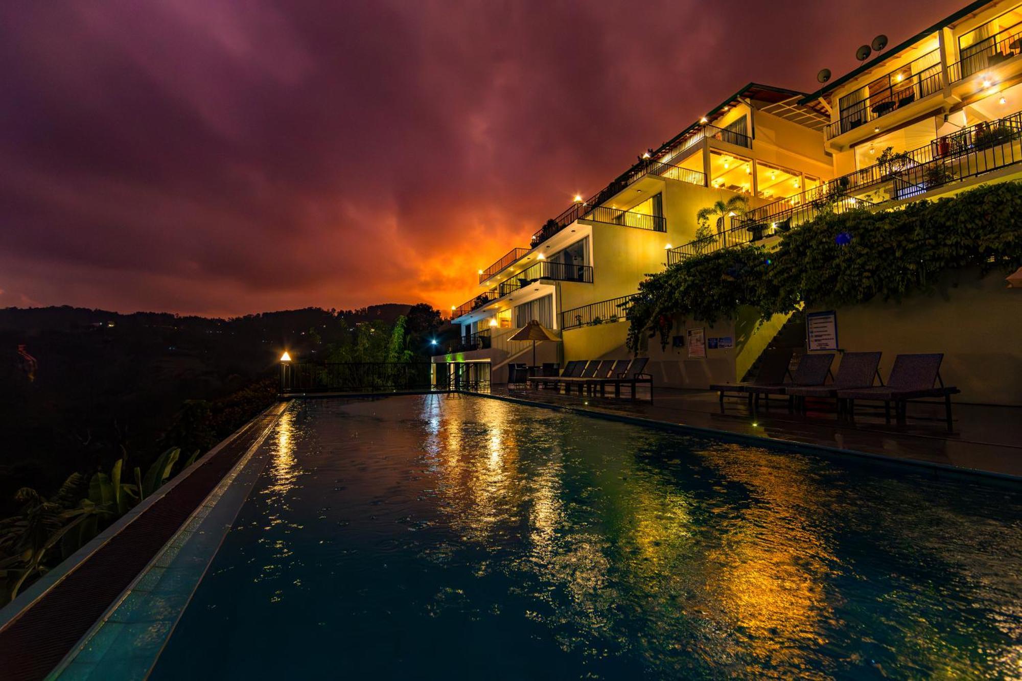 The Pinnacle Ella Exterior foto